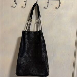 Skull Embossed Women’s Black Bucket Bag Purse Faux‎ Leather Shoulder Carry Strap